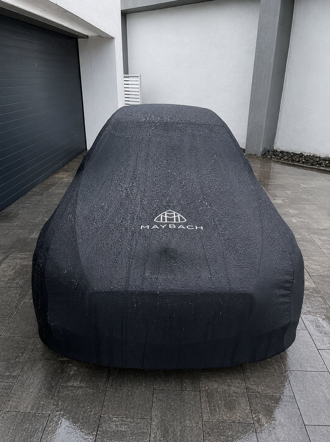 MAYBACH Autoabdeckung, MAYBACH maßgeschneiderte Autoabdeckung für den Außenbereich