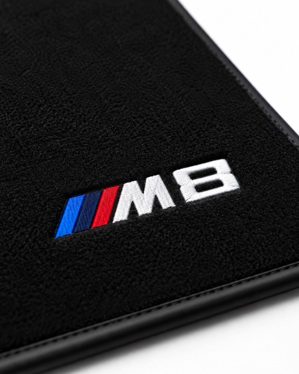 BMW M8 Fußmatten Maßgeschneidert für alle Modelle