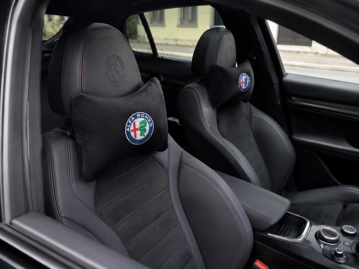 ALFA ROMEO Premium Auto Nackenkissen 2er Set