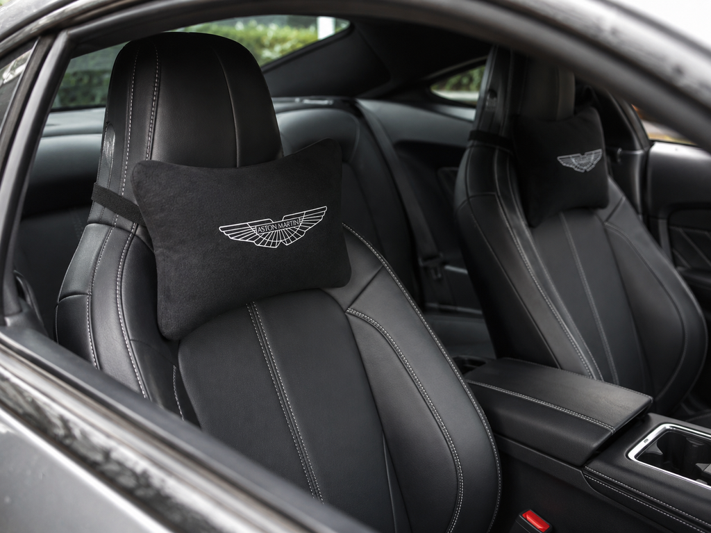 Aston Martin Premium Auto Nackenkissen 2er Set