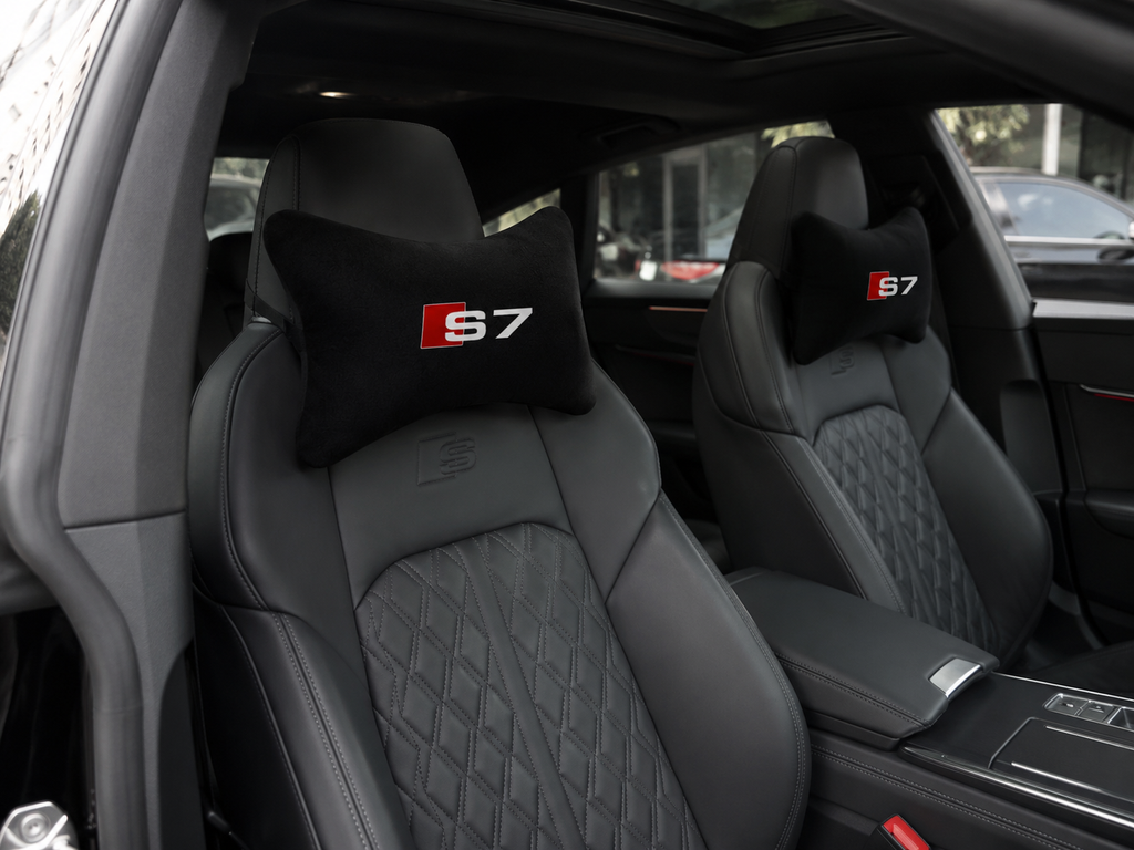 Audi ( S-Line-S3-S4-S5-S6-S7-S8 ) Premium Auto Nackenkissen 2er Set