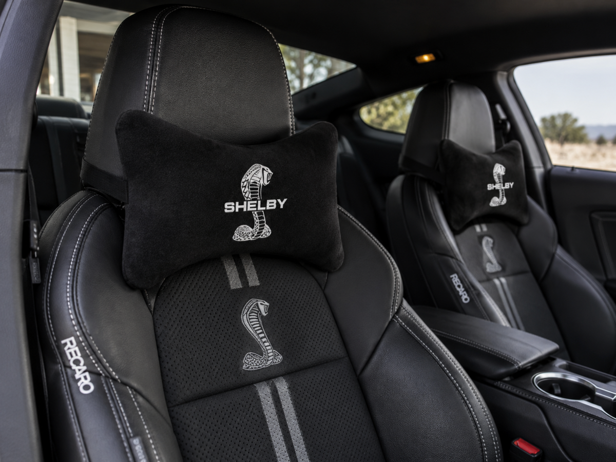 SHELBY ( GT350-GT500-COBRA ) Premium Auto Nackenkissen 2er Set