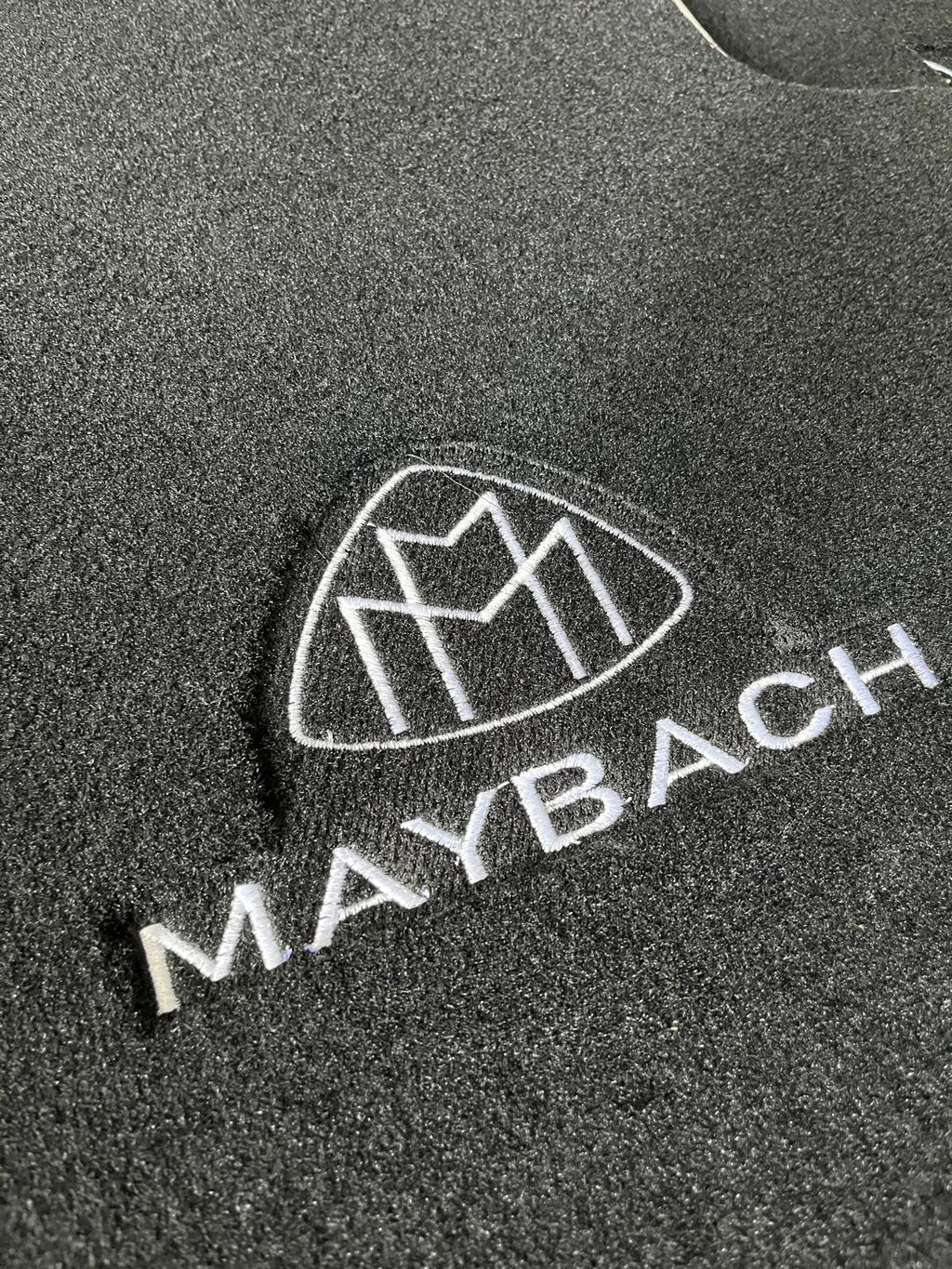 MAYBACH Fußmatten Maßgeschneidert für alle Modelle