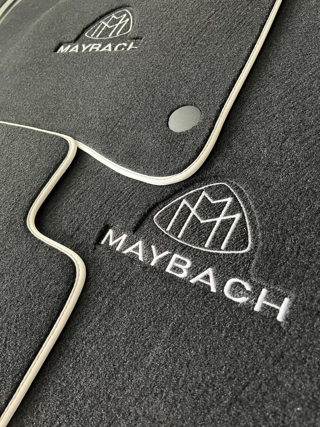 MAYBACH Fußmatten Maßgeschneidert für alle Modelle
